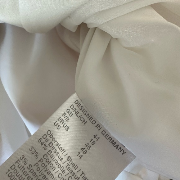 Italian Designer Blazer - Picture 3 of 7